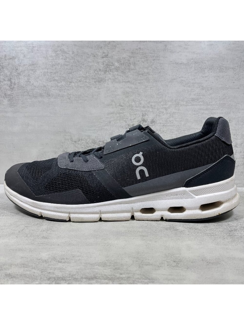 On Cloud Cloudrift Running Shoes - Men's Size 13 - Black  This item is pre-owned